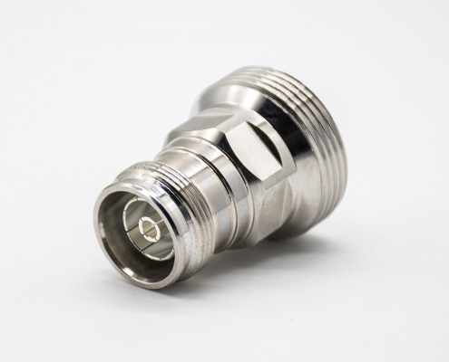 双母头DIN7/16转4.3-10转接头直式RF同轴阿联酋vs丹麦亚盘镀镍