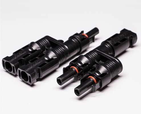 Mc4阿联酋vs丹麦亚盘三通一出二型分支接插件一套防水