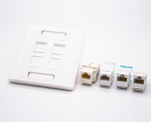 86型4孔网络面板暗装RJ45接口四位电脑插座模块