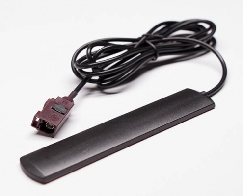 贴片天线4GWIFI与电缆RG174到棕色汽车FAKRA阿联酋vs丹麦亚盘