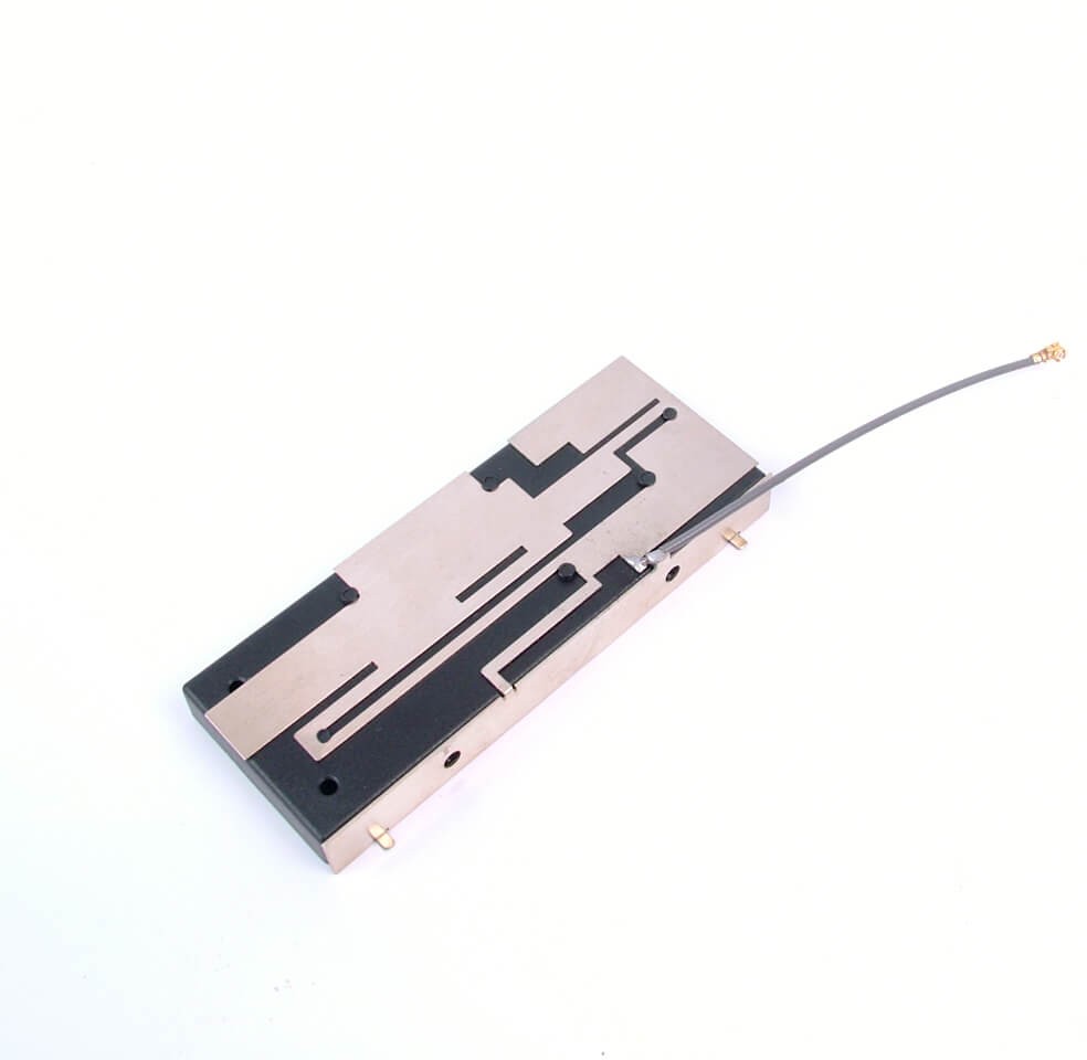 PIFA类型3G/4G嵌入式天线接UFL线长50mm线规RG178