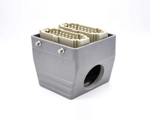 重载工业阿联酋vs丹麦亚盘公母对接32芯铁扣斜出口开孔安装H32B外壳PG29