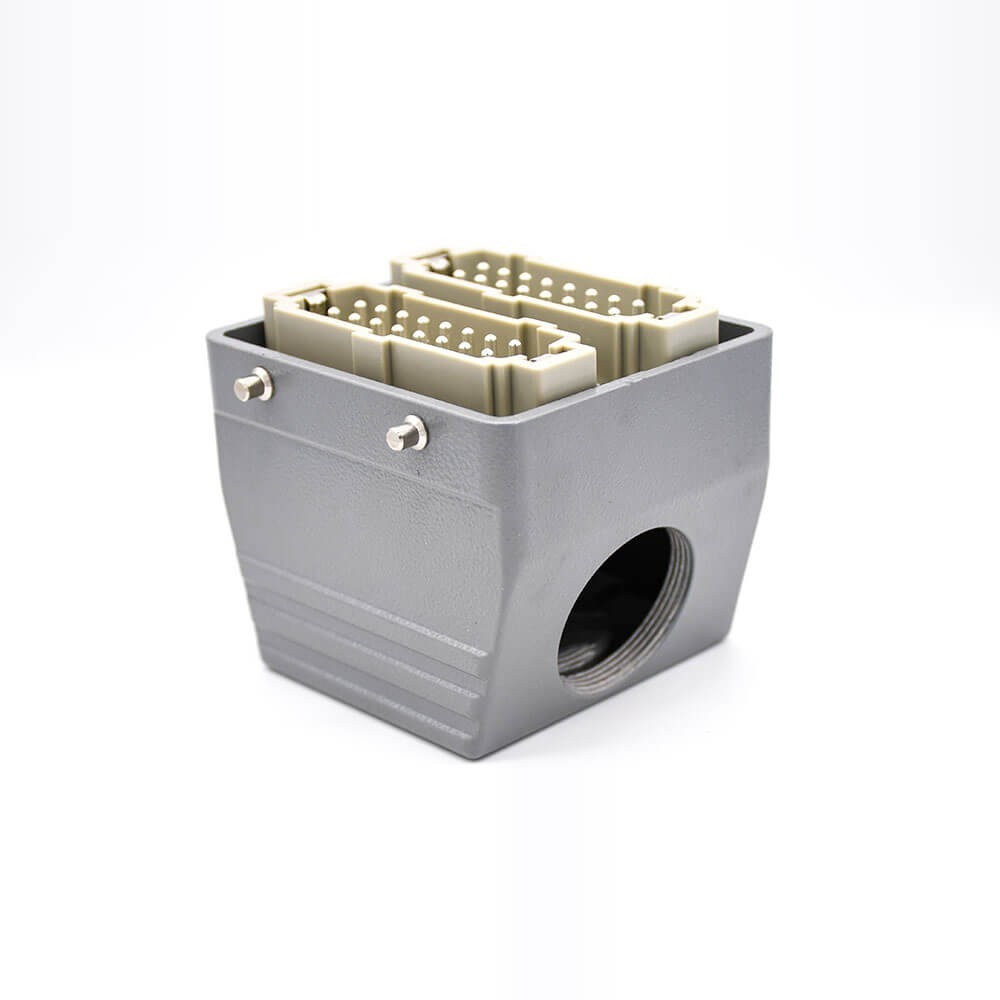 重载工业阿联酋vs丹麦亚盘公母对接32芯铁扣斜出口开孔安装H32B外壳PG29